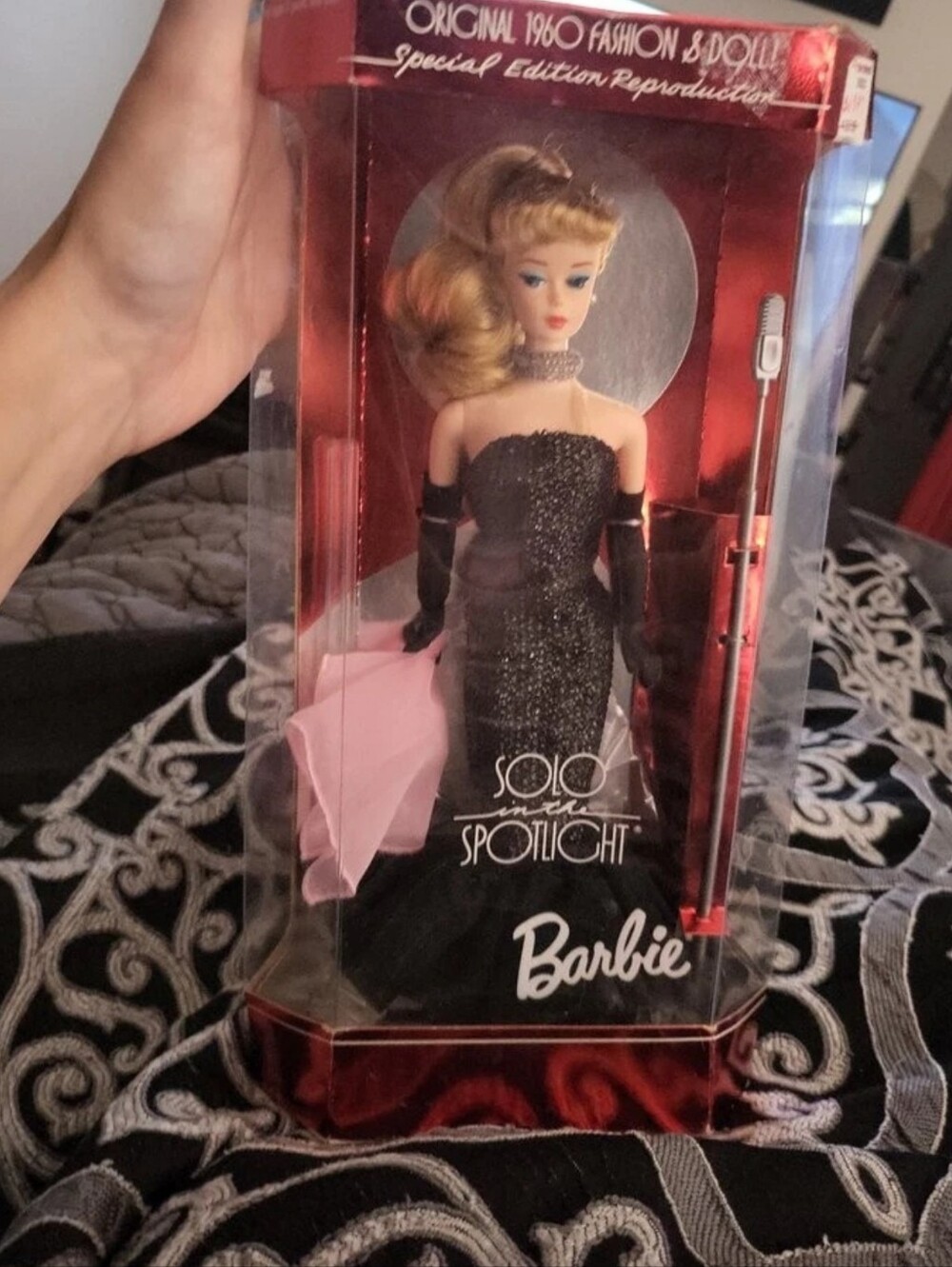 New Vintage 1990s Special Edition Solo in the Spotlight Barbie Nib